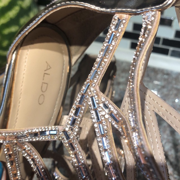 High heels - Picture 7 of 7